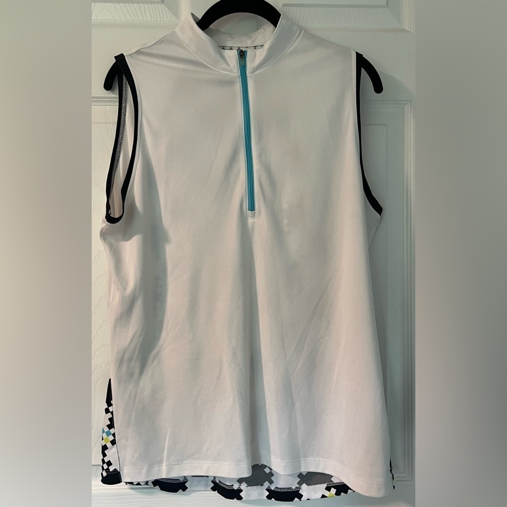 Women's Callaway Sleeveless Semi Zip Up Top With Geometric Back